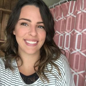 Meet your Posher, Ashley